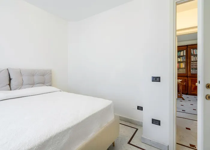 Villa Le Fontanelle In Dei Marmi With Ac Forte dei Marmi