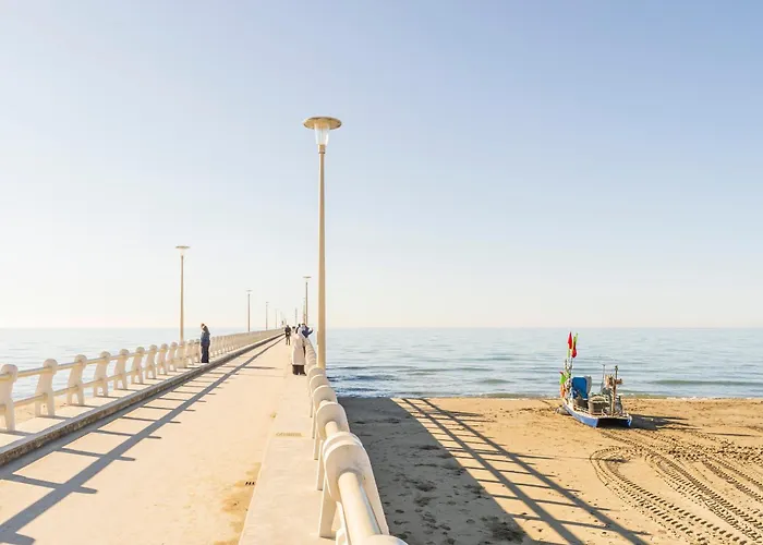 Le Fontanelle In Dei Marmi With Ac * Forte dei Marmi